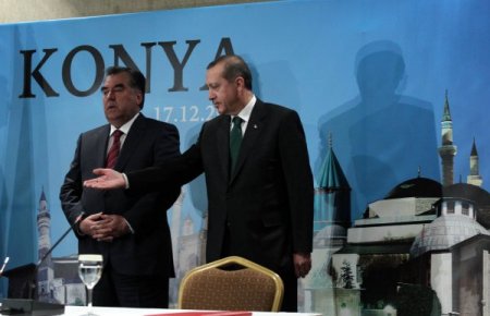 Erdoğan ve Tacik Cumhurbaşkanı Rahman, imza törenine katıldı