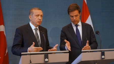 Erdoğan: Yunus’un ailesine teslimini temenni ediyoruz