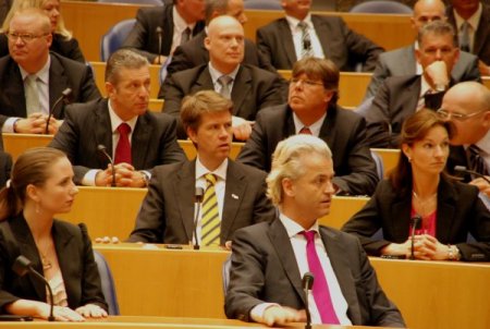 Erdoğan'a Hakaret, Hollanda Meclisi'ni Karıştırdı