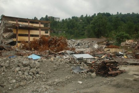 Erdoğan'ın, Annesi Ve Dedesinden Sonra Babasının İsmini De Okulda Yaşatacak