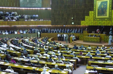 Erdoğan’ın Konuşma Yaptığı Pakistan Parlamentosundan Renkli Görüntüler