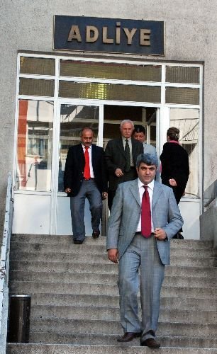 Ereğli Belediye Başkanı Ve Meclis Üyeleri Mahkemede İfade Verdi