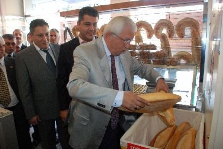 Ereğli'de 'alamayan İçin Bir Ekmek De Sen Koy Sepete' Kampanyası