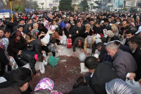 Ereğli'de hamsi izdihamı