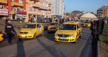 Ereğli’de taksicilerden ‘Sarı’ eylem