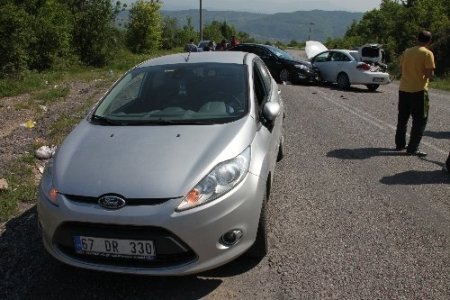 Ereğli'de trafik kazası: 5 yaralı