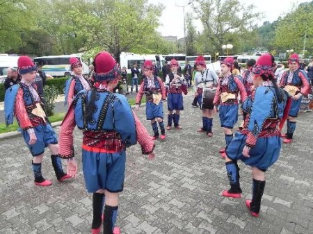 Ereğli’de Türk Halk Oyunları Yarışmaları