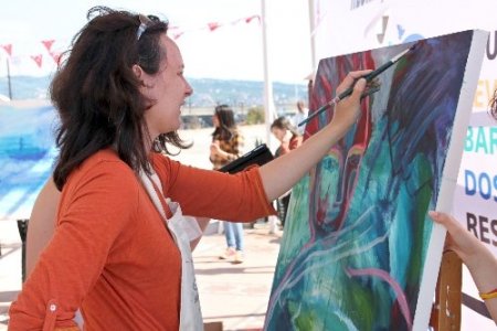 Ereğli'de Uluslararası Sevgi Barış Dostluk Resim Çalıştayı başladı
