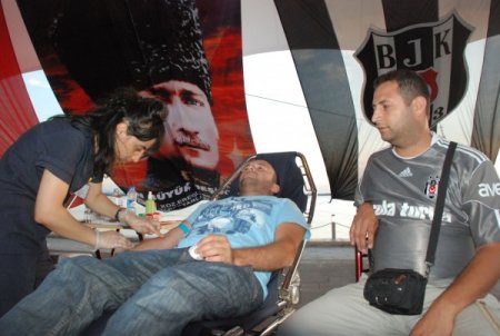 Ereğlili Kartallar Kan Bağışı Kampanyası Düzenledi