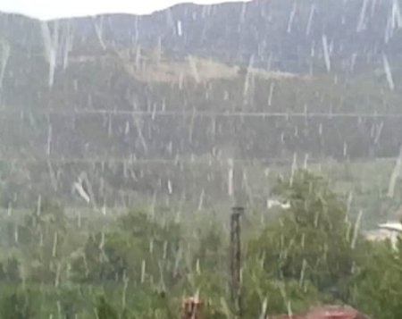 Ereğli’ye dolu yağdı