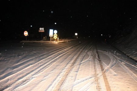 Ereğli'ye yılın ilk karı yağdı