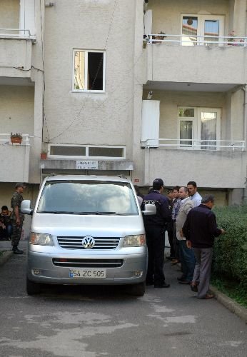 Erenler Jandarma Komutanı Atalay Evinde İntihar Etti (2)