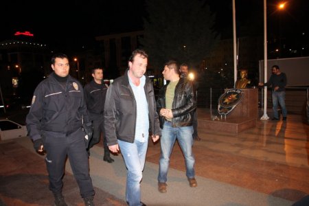 Ererğli KOM'dan 7 ilde eş zamanlı operasyon: 27 gözaltı (1)