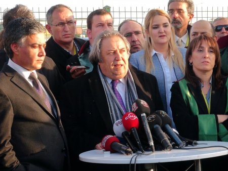 Ergenekon davasında avukat gerginliği