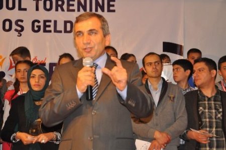 Ergin Koleji, Sayısal Bilimler Olimpiyatı'nda dereceye girenleri ödüllendirdi