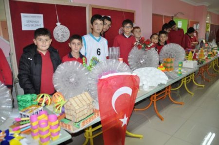 Ergin Koleji öğrencileri teknoloji ve tasarım sergisi açtı