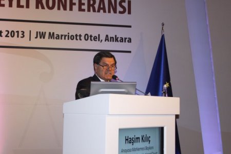 Ergin: Tutuklu gazeteciler, terör örgütü üyeliğinden yargılanıyor