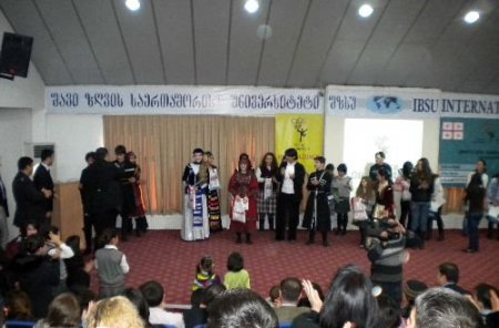 Ergisad Heyetinden, Türkçe Olimpiyatları'na Katılacak Gürcistan Ekibine Manevi Destek