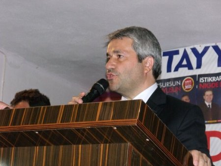 Ergün: Türkiye, Kaydettiği İlerlemeleri Siyasi İstikrar Ortamında Yaptı