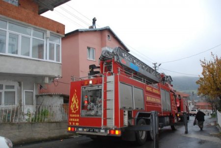 Erken Müdahale Yangının Büyümesini Engelledi