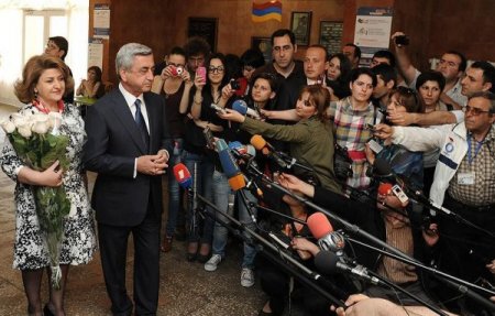 Ermeni Lider Sarkisyan, Parlamento Seçimlerinde Oyunu Kullandı