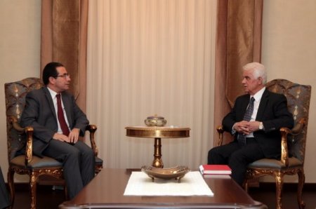 Eroğlu, İsrail Büyükelçisi Harari İle Görüştü