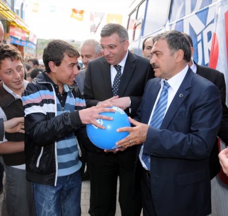 Eroğlu: Bu Millet, Devletin Kurumlarını Batıranlara İktidarı Teslim Etmeyecektir