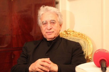 Erol Erdinç yönetimindeki orkestra Rusları büyüledi