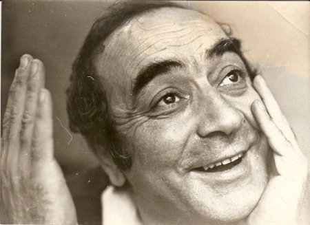 Erol Günaydın: Batı Tiyatrosu Soğuktur Seyirciden Korkar