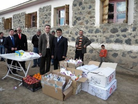 Ersiad, Mezradaki Öğrencileri Sevindirdi