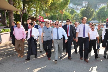 Ertuğrul Günay: Avrupa'ya giden tarihi eserler tek tek geri getirilecek