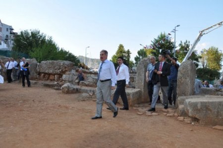 Ertuğrul Günay: Avrupa'ya giden tarihi eserler tek tek geri getirilecek