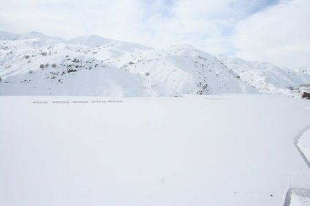 Erzincan Baraj Gölü dondu