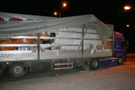 Erzincan Emniyeti 131 bin paket kaçak sigara ele geçirdi