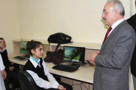 Erzincan Kardelen Etüt Merkezi'nde öğrenciler takviye eğitim alacak