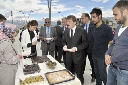 Erzincan Üniversitesi Kimya Kulübü'nden kermes