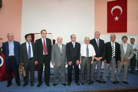 Erzincan Üniversitesi'nde Rektörlük Seçimi Yapıldı