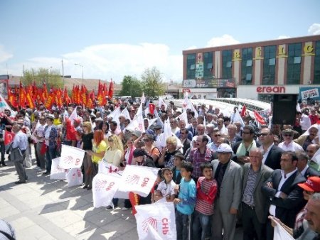 Erzincan’da 1 Mayıs kutlamaları olaysız geçti