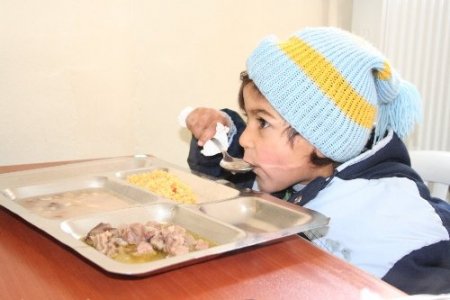 Erzincan'da 10 Bin Kişiye Aşure Dağıtıldı