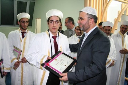 Erzincan'da 11 hafız icazet aldı