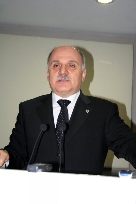 Erzincan'da Kamu Kurum Ve Kuruluş Yöneticilerine Yönelik Eğitim Düzenlendi