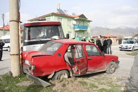 Erzincan'da kaza: 7’si öğrenci 10 yaralı