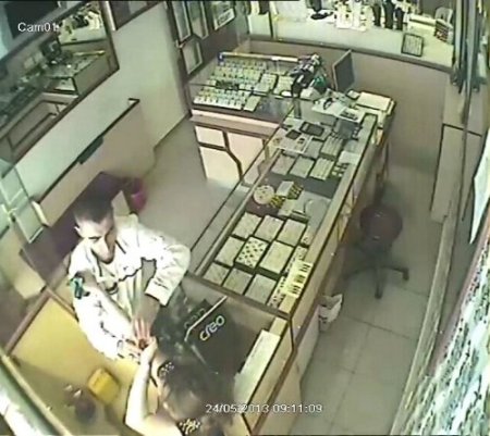 Erzincan'da kuyumcu soygunu