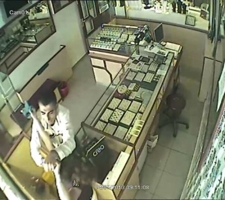 Erzincan'da kuyumcu soygunu