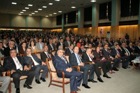 Erzincan'da Öğretmenler Günü kutlandı