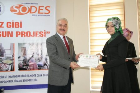 Erzincanlı bayanlar yöresel yemekler üzerine eğitim aldı