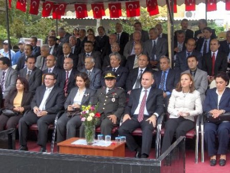 Erzin'de Cumhuriyet Coşkusu