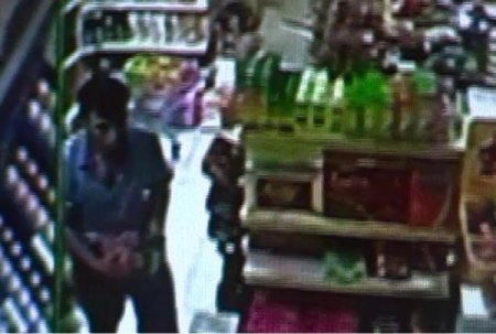 Erzin'de Hükümet Konağı Önüne Bombalı Aracı Bırakan Pkk'lı Güvenlik Kamerasında