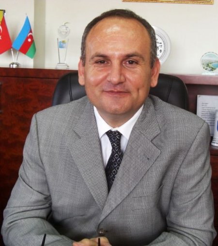 Erzin'de Sosyal Market'e yardımlar çığ gibi büyüyor