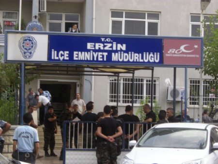 Erzin'deki Eylemcilere Polisten Şafak Operasyonu